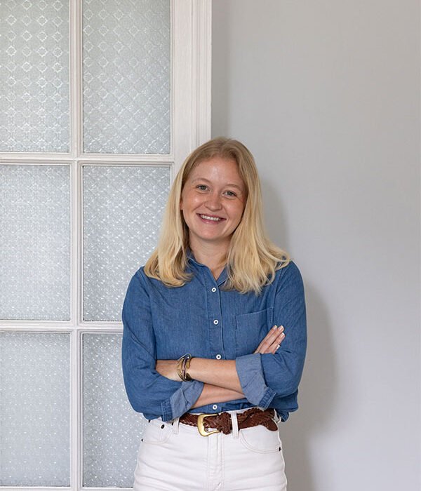 Photo of Bebe Totman, Administrative Assistant